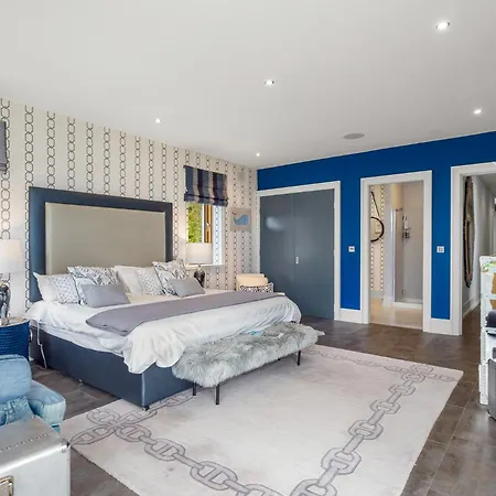 Suaimhneas Castle Demesne *