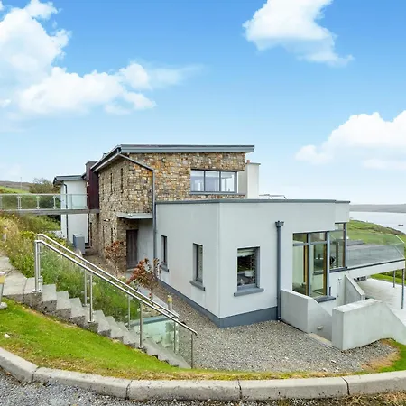 Suaimhneas Castle Demesne Errislannan