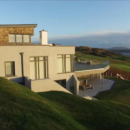 ヴィラ Suaimhneas Castle Demesne クリフデン