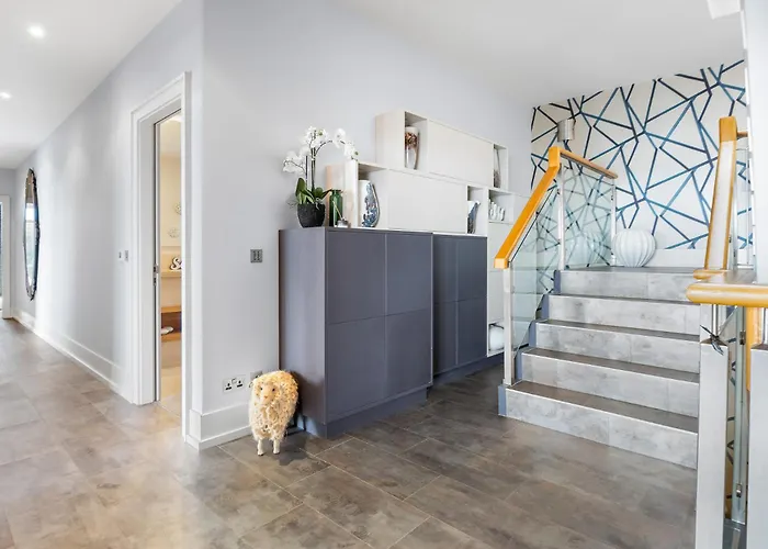 Suaimhneas Castle Demesne *