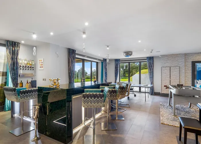 ヴィラ Suaimhneas Castle Demesne クリフデン